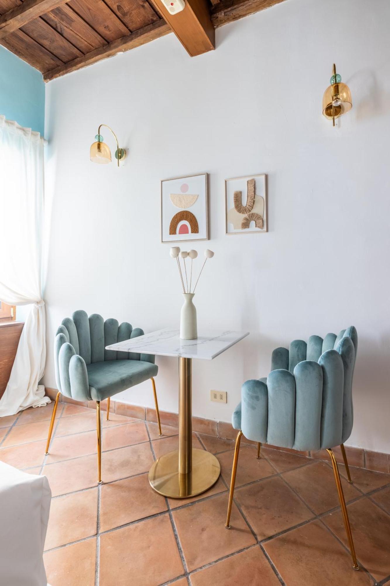 Suite Trevi - Charming Loft Near Trevi Fountain Rom Exteriör bild