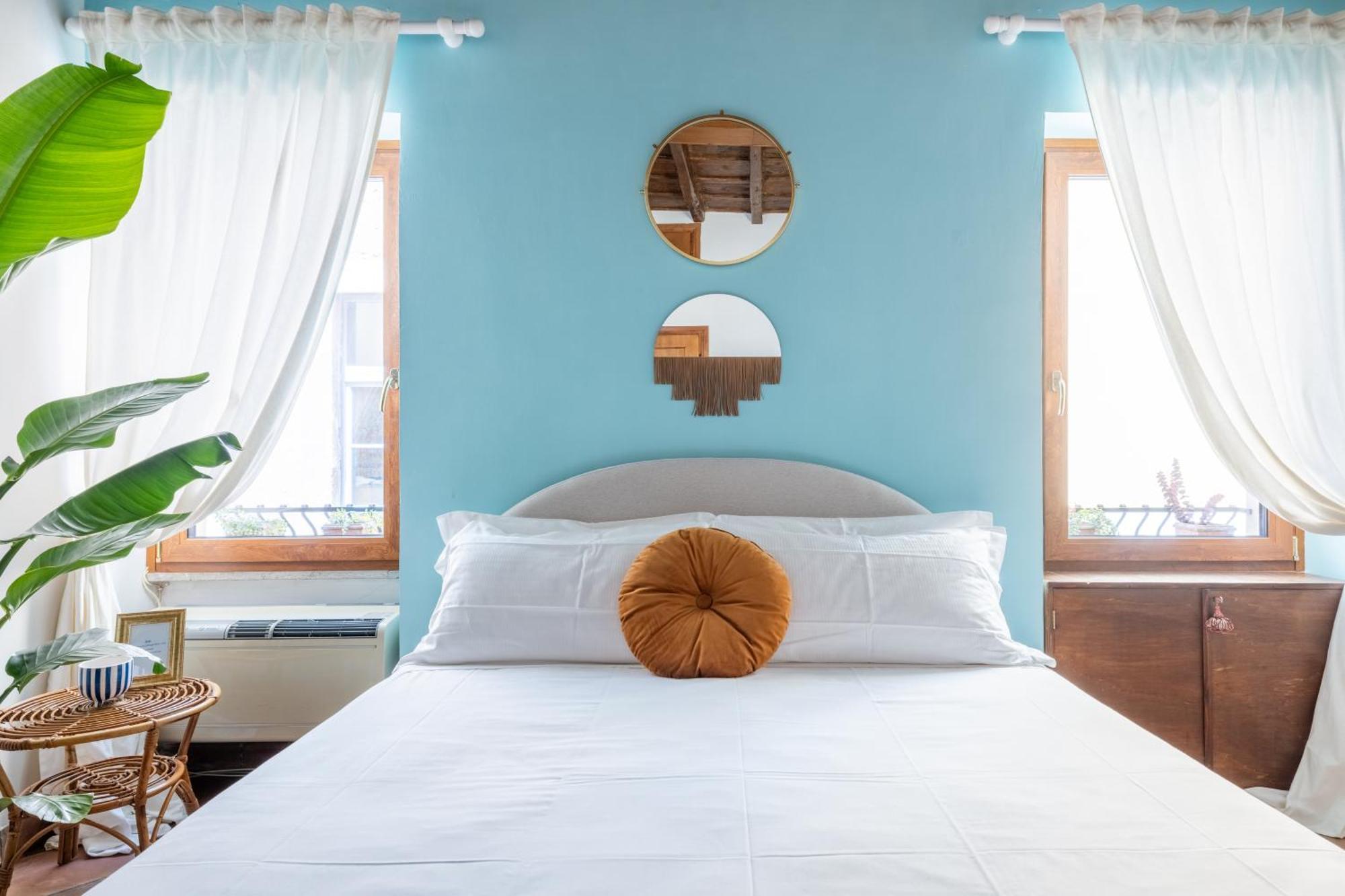 Suite Trevi - Charming Loft Near Trevi Fountain Rom Exteriör bild